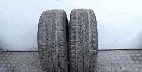 Seat Alhambra (Mk1) R16 C winter tire 19560R16C9997T WINTERTRANSPORT TYFOON