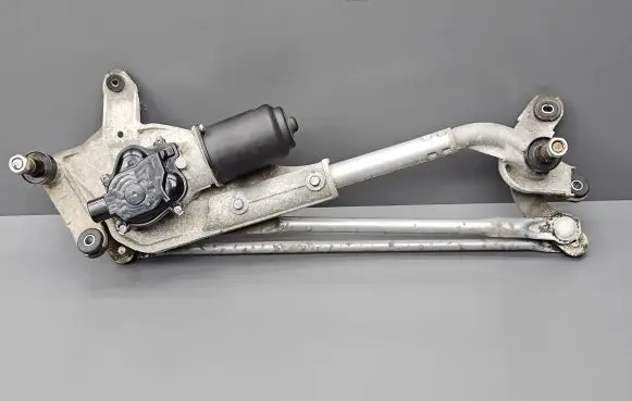 Honda Accord Front wiper linkage and motor WM07B