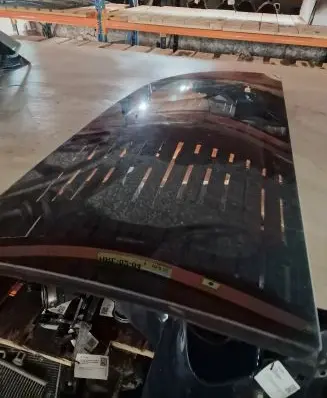 Chrysler Town & Country V Rear side window