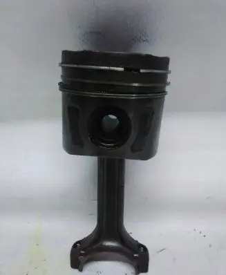 Opel Corsa D Piston with connecting rod