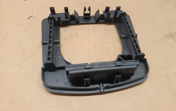 Mercedes-Benz E W212 Front windscreen/windshield window A2048201011
