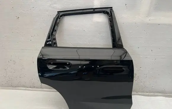 BMW X1 U11 Rear door 668
