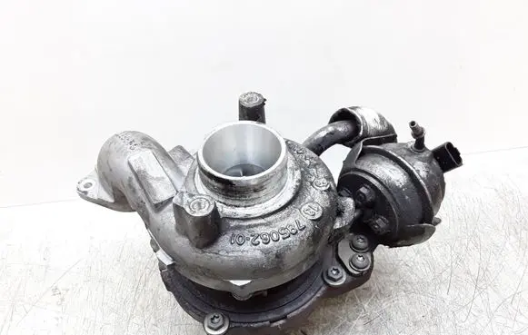 Volvo V40 Turbo 9686120680