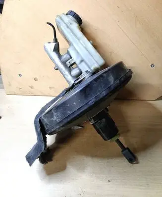 Renault Scenic II - Grand scenic II Brake booster 8200157453 3M5P809
