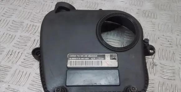 Volkswagen PASSAT B7 USA Timing belt guard (cover) 06L103269B CPR 06L103277