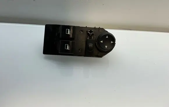 BMW Z4 E85 E86 Electric window control switch 6955043