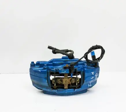 Mercedes-Benz C W205 Front brake caliper