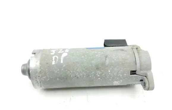 BMW 5 E60 E61 Seat adjustment motor 0130002613