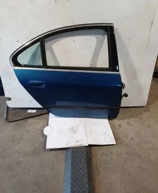 Peugeot 607 Rear door