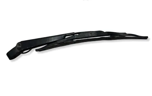 Ford Focus Rear wiper blade arm 17526AA