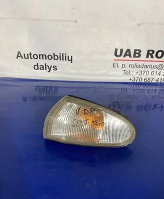 Mitsubishi Colt Front indicator light 21037776
