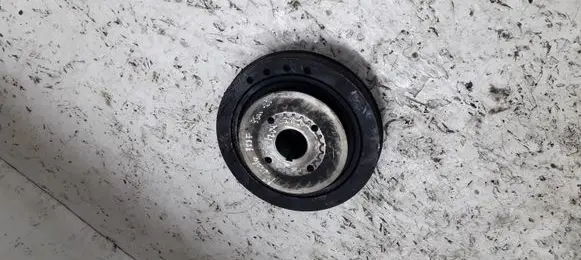 Mazda 323 F Crankshaft pulley