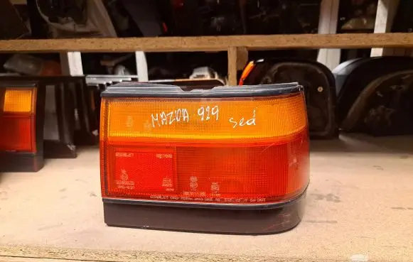 Mazda 929 Rear/tail lights 0437819 0437819R 7R0186025