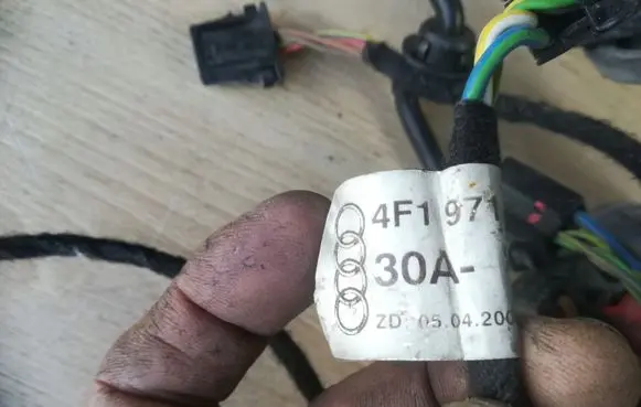 Audi A6 S6 C6 4F Front door wiring loom 4F1971030A