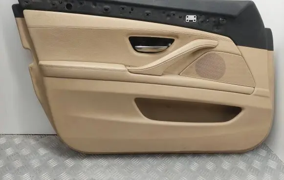 BMW 5 F10 F11 Front door card panel trim C730144 80087SV