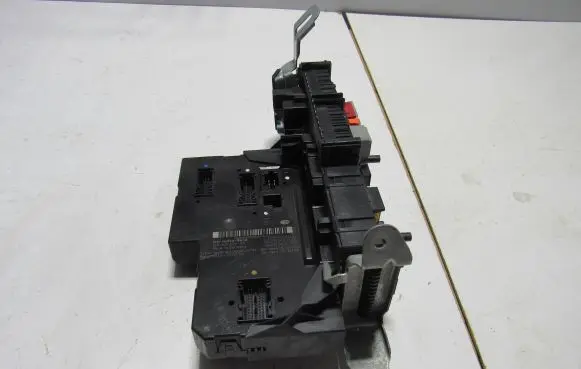 Mercedes-Benz E W212 Central body control module A2129005001 2129015101