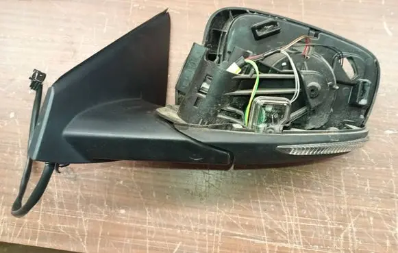 Renault Kadjar Front door electric wing mirror 963026008R 963023190R