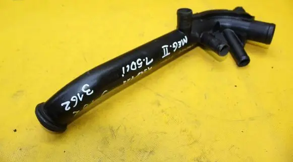 Renault Megane II Engine coolant pipe/hose 8200537992