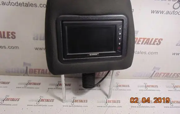 Toyota Corolla Verso AR10 Front seat headrest 