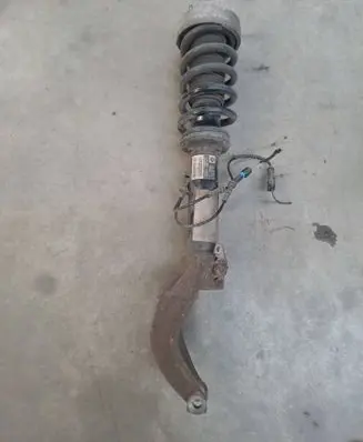 BMW X5 F15 Front shock absorber with coil spring 6875084 E150110H 10541300
