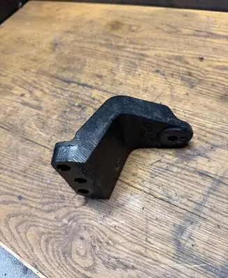 Hyundai Tucson TL Engine mounting bracket PJ6FCD450