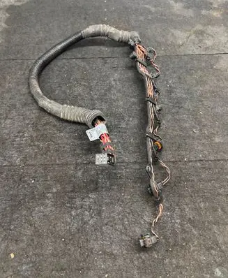 BMW 5 E39 Fuel injector wires 2249419 755023Z11 E5503PC