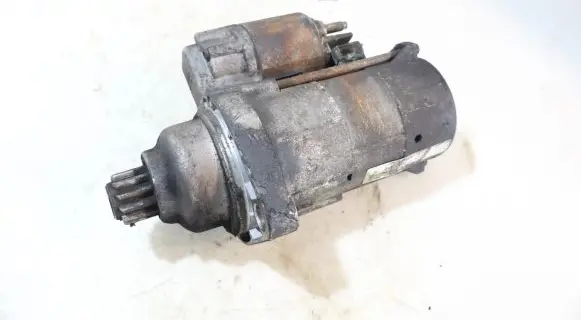 Volkswagen PASSAT B6 Starter motor