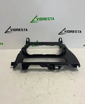 Mazda 2 Climate control/heater control trim D10A64271