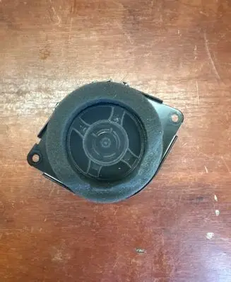 Dodge RAM Panel speaker 68043045AD 8923021701A