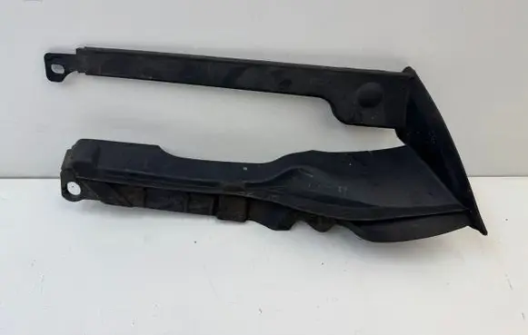 Audi TT TTS RS Mk3 8S Fender end trim 8S0821170A