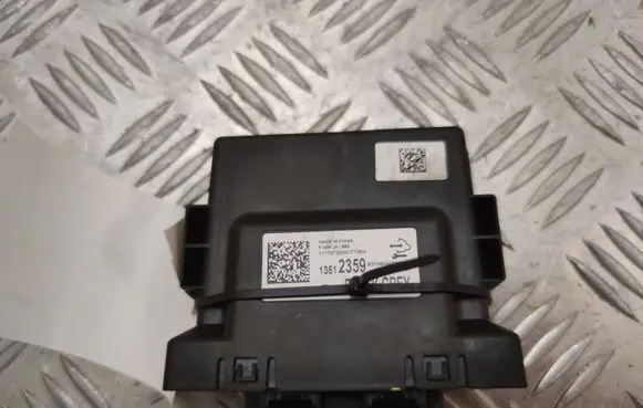 Buick Encore I Parking PDC control unit/module 13512359