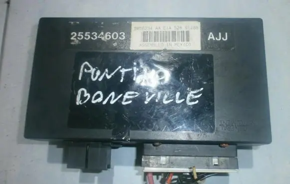 Pontiac Bonneville Other control units/modules 25534603 fuseboxrelaycenter