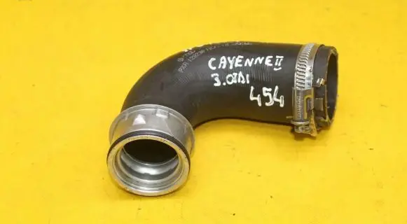 Porsche Cayenne (92A) Intercooler hose/pipe 7P0145708A