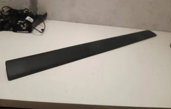 Renault Kangoo II Front door trim (molding) 808217463R