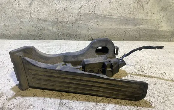 Volkswagen Golf V Accelerator throttle pedal 1K1721503L 6PV00860000 050806