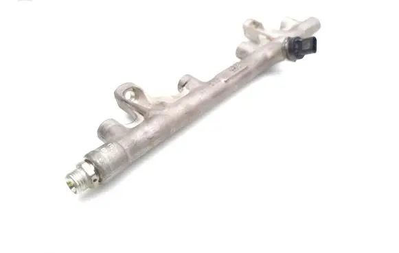 Skoda Kodiaq II Fuel main line pipe 06Q133317B