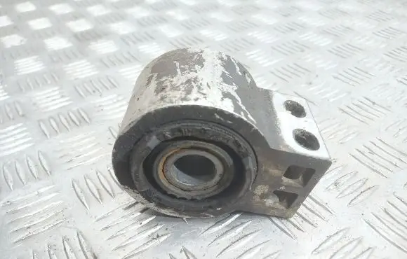 Opel Astra J Front wishbone bush 