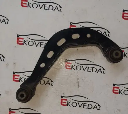 Mazda 3 III Rear control arm 20141205