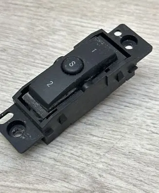 Chrysler 300 - 300C Seat memory switch 04602446AB 41007105 2A3204563