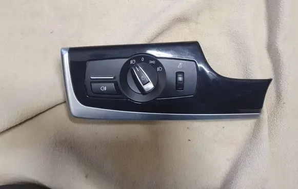 BMW 5 F10 F11 Light switch 9204067
