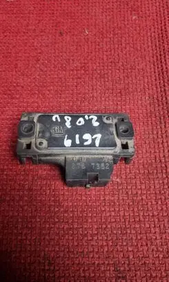 Renault Laguna I Air pressure sensor 8767352