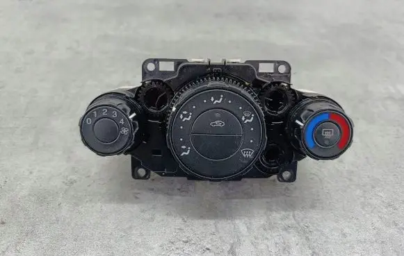 Ford Fiesta Climate control/heater control trim 8A6118549AE