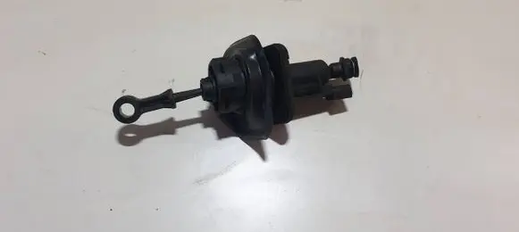 Volvo V70 Clutch slave cylinder 6805921