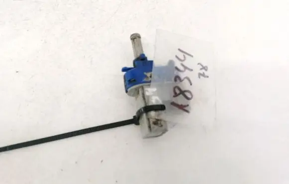 Mazda 3 I Brake pedal sensor switch BP4K