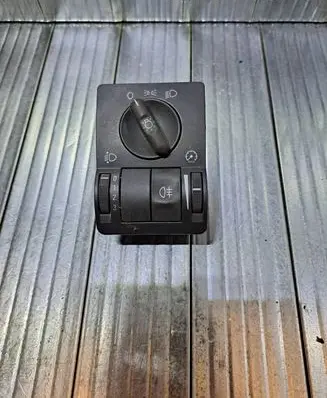 Opel Combo C Light switch 9116615