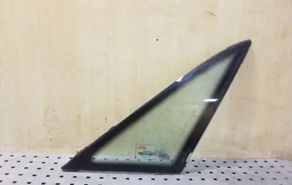 Audi A6 S6 C4 4A Rear side window
