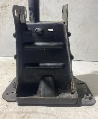 Mercedes-Benz A W169 Front bumper mounting bracket 130500220