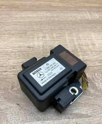 Mercedes-Benz E W210 ESP acceleration yaw rate sensor LU0015404517 0265005230