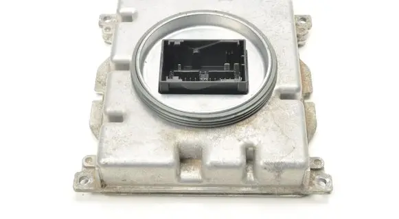 Porsche Macan (95B) Voltage converter/converter module 7PP941572BG