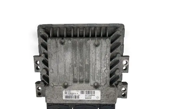 Renault Megane III Engine control unit/module ECU 237104833R S180153110A